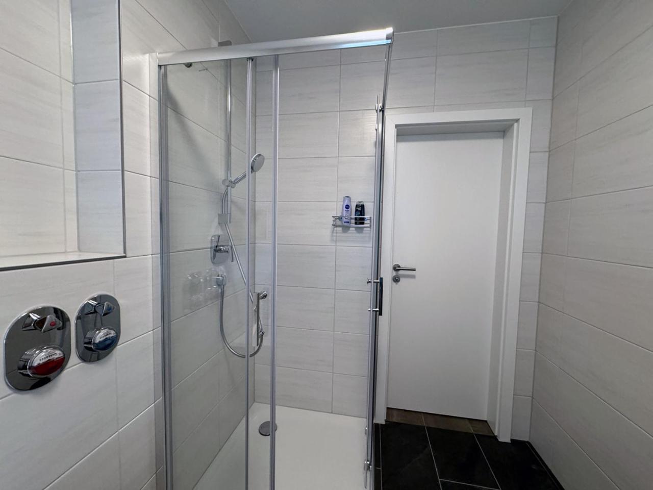 Appartement Neugasse De Luxe - Komfort & Stil Inklusive Bad Camberg Luaran gambar